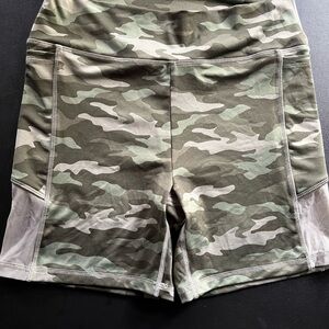 PINK Victoria's Secret Camo Bike Shorts